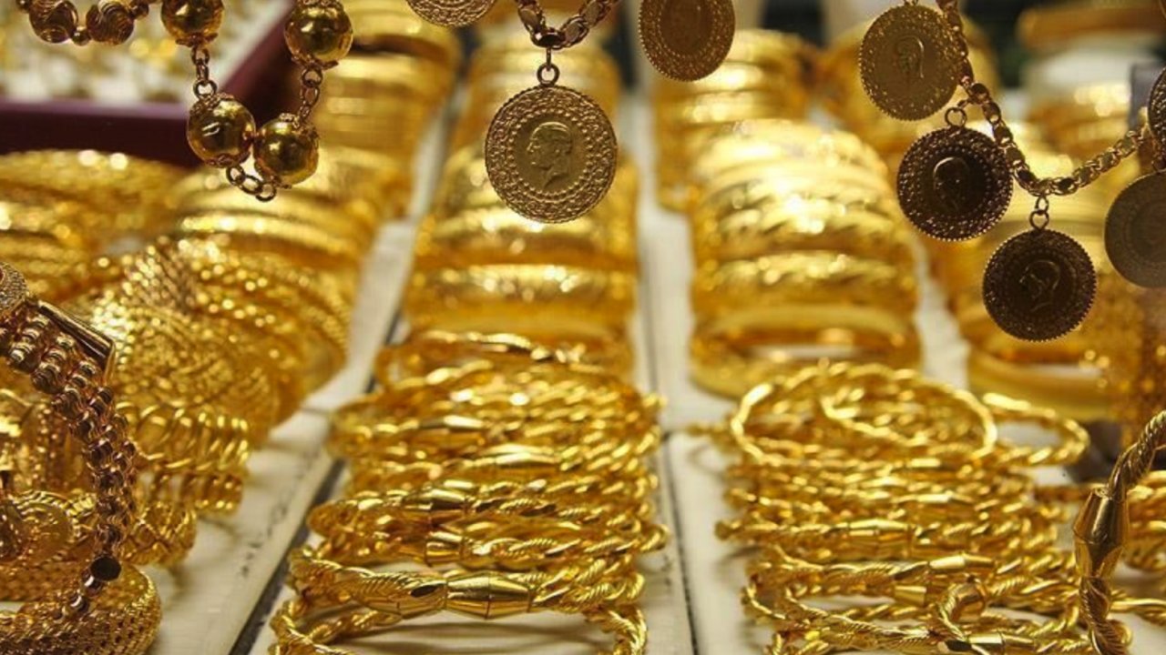 Altın Fiyatları Çakıldı! İşte 3 Haziran 2024 gram altın, cumhuriyet altın fiyatları