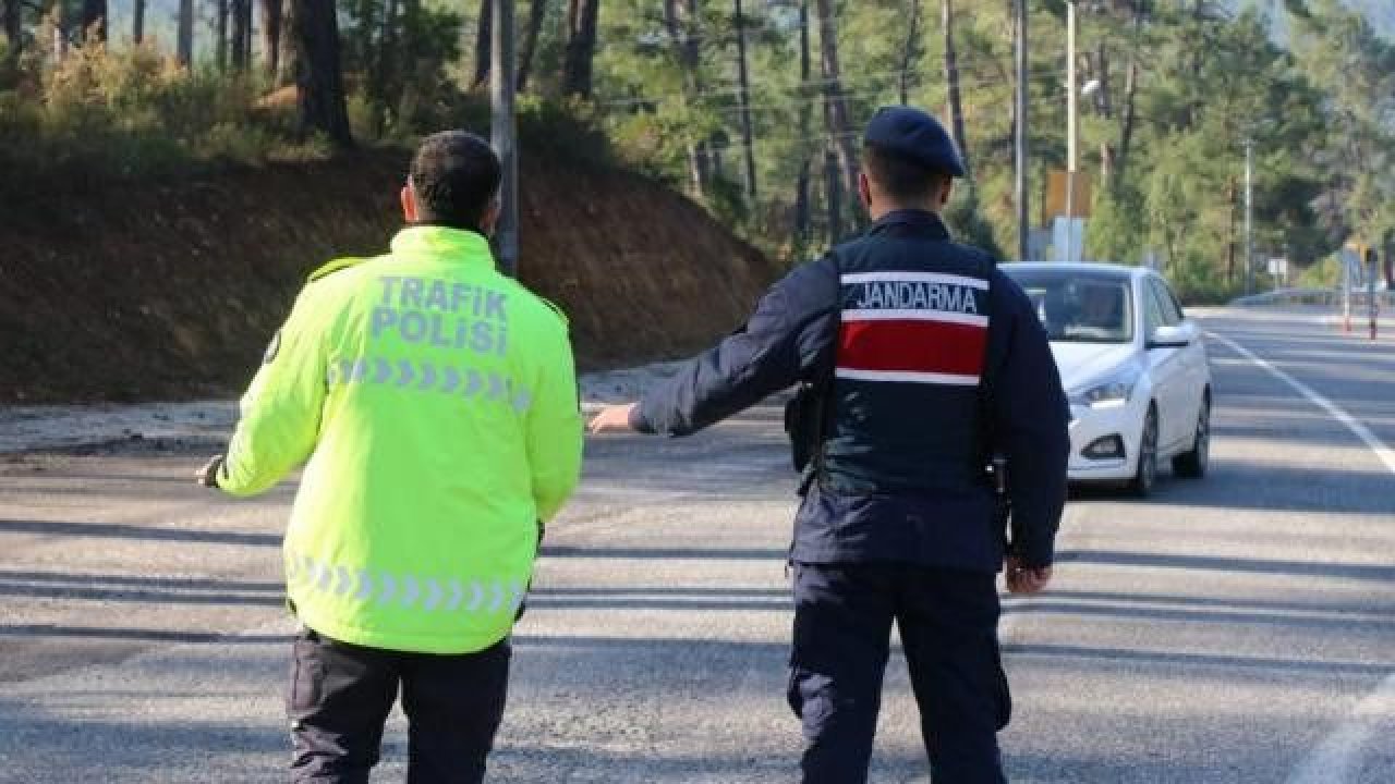 Gaziantep'te Kovid-19 tedbirlerini ihlal eden 297 kişiye para cezası