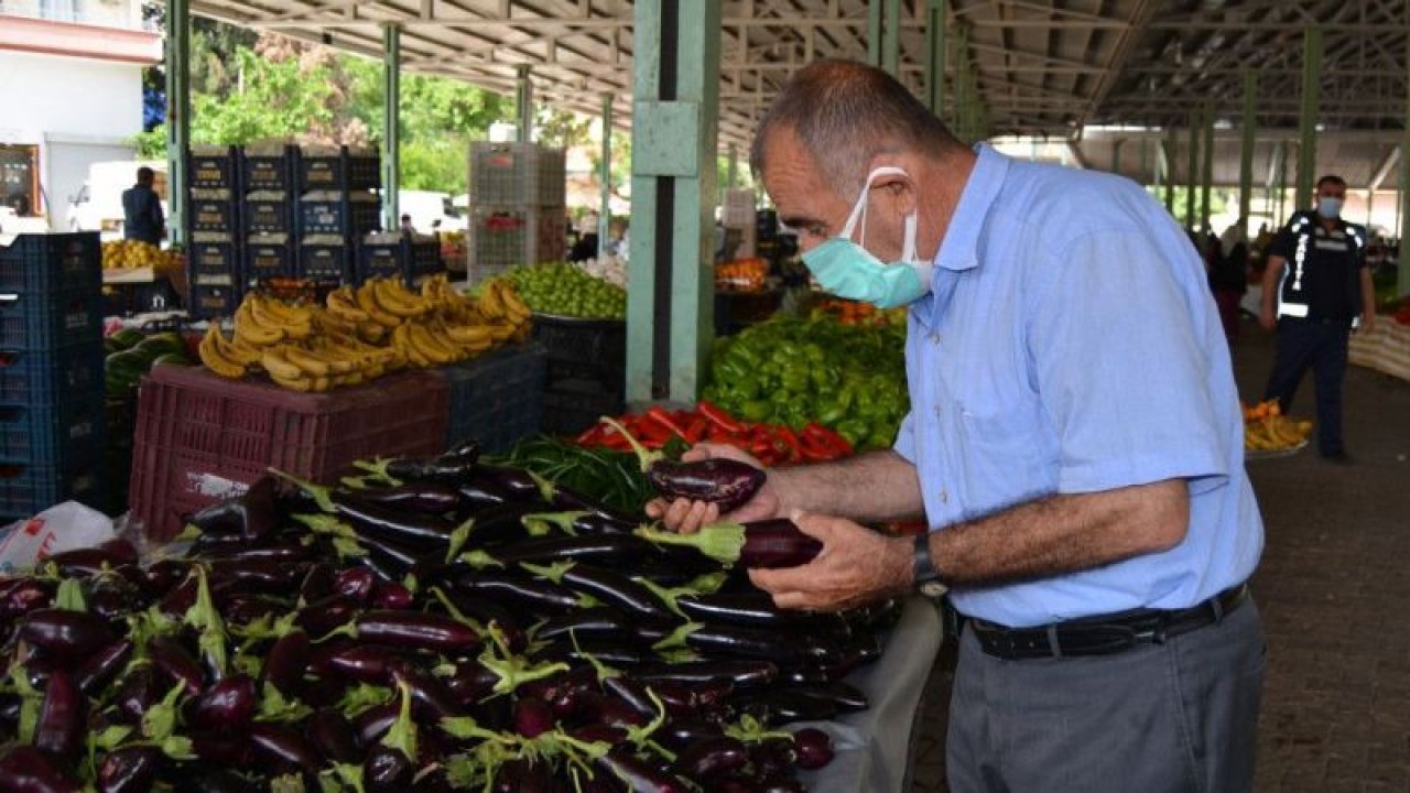 Gaziantep'te pazar yerlerinin açılması satıcıları ve vatandaşları sevindirdi