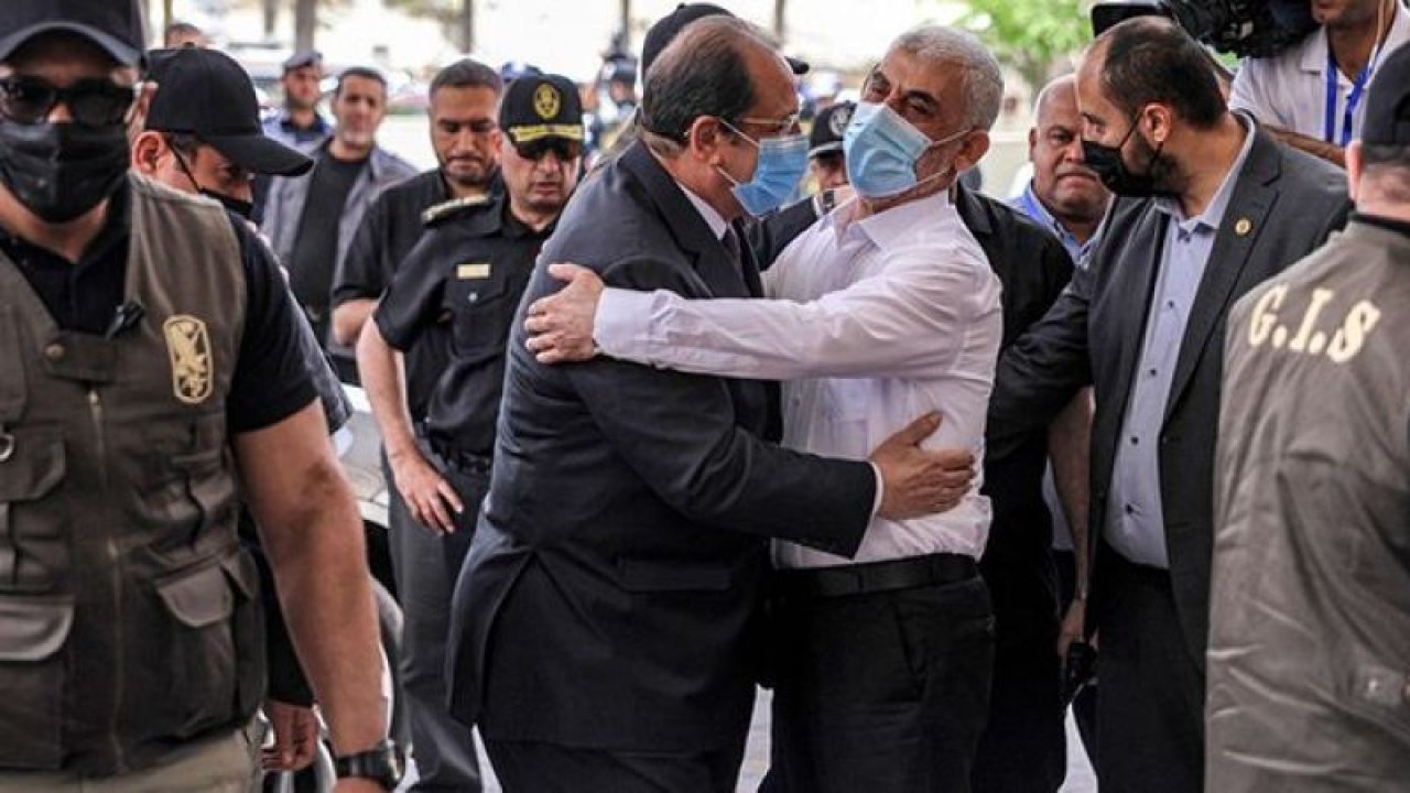 Hamas, Mısır İstihbarat Başkanı Abbas Kamel'i kabul etti