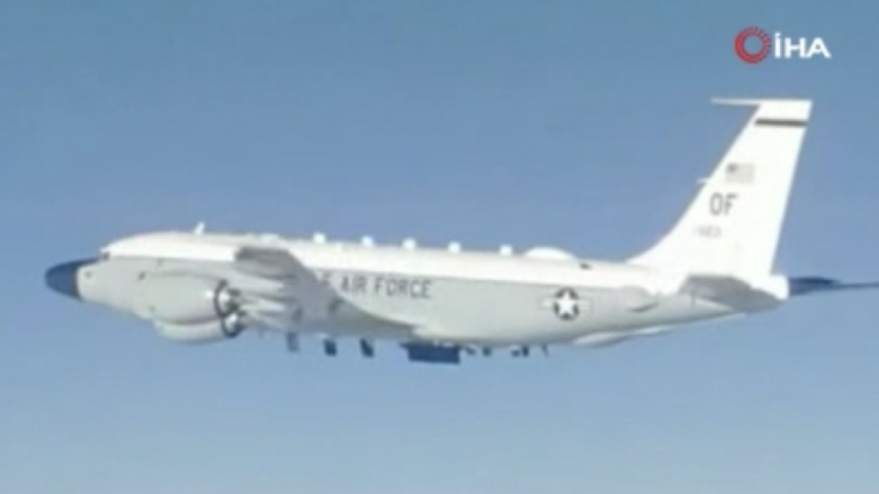 Rus savaş uçağından Pasifik Okyanusu’nda ABD keşif uçağına engelleme