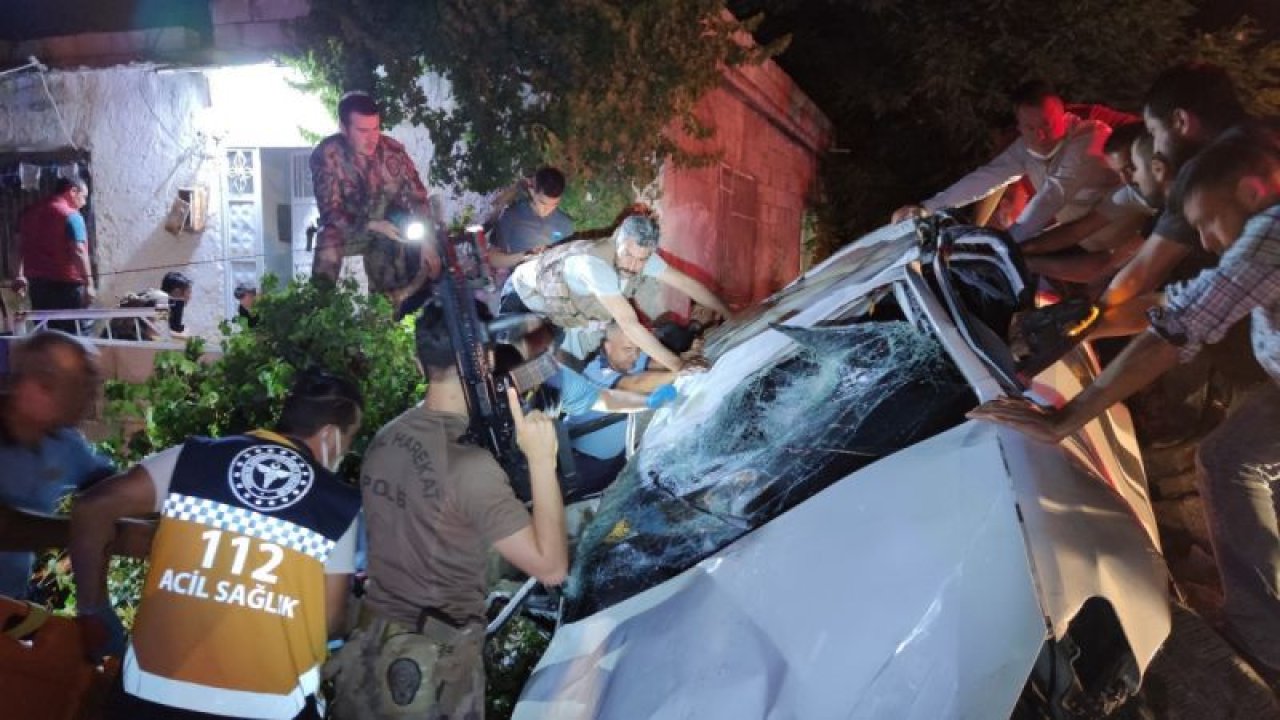 Son Dakika...Gaziantep'te Feci Kaza...Taklalar atan otomobil eve çarparak durabildi: 1 ölü, 1 yaralı