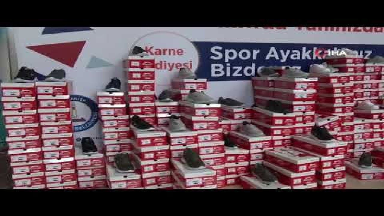 Şahinbey Belediyesi 150 bin adet spor ayakkabı dağıtımını sürdürüyor