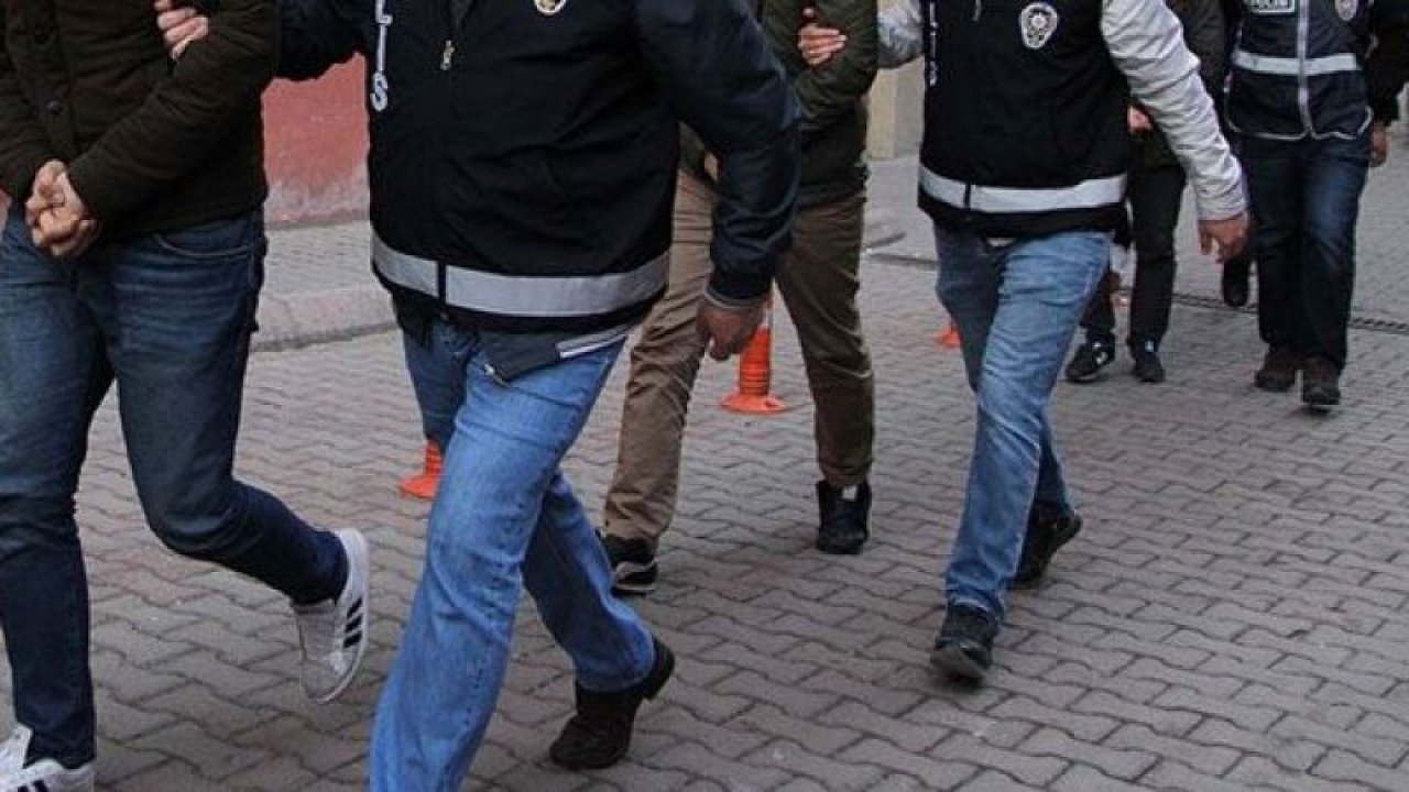 Son Dakika...Gaziantep’te Tefecilere Operasyon! 1'i kamu görevlisi 7 şüpheli gözaltına alındı.