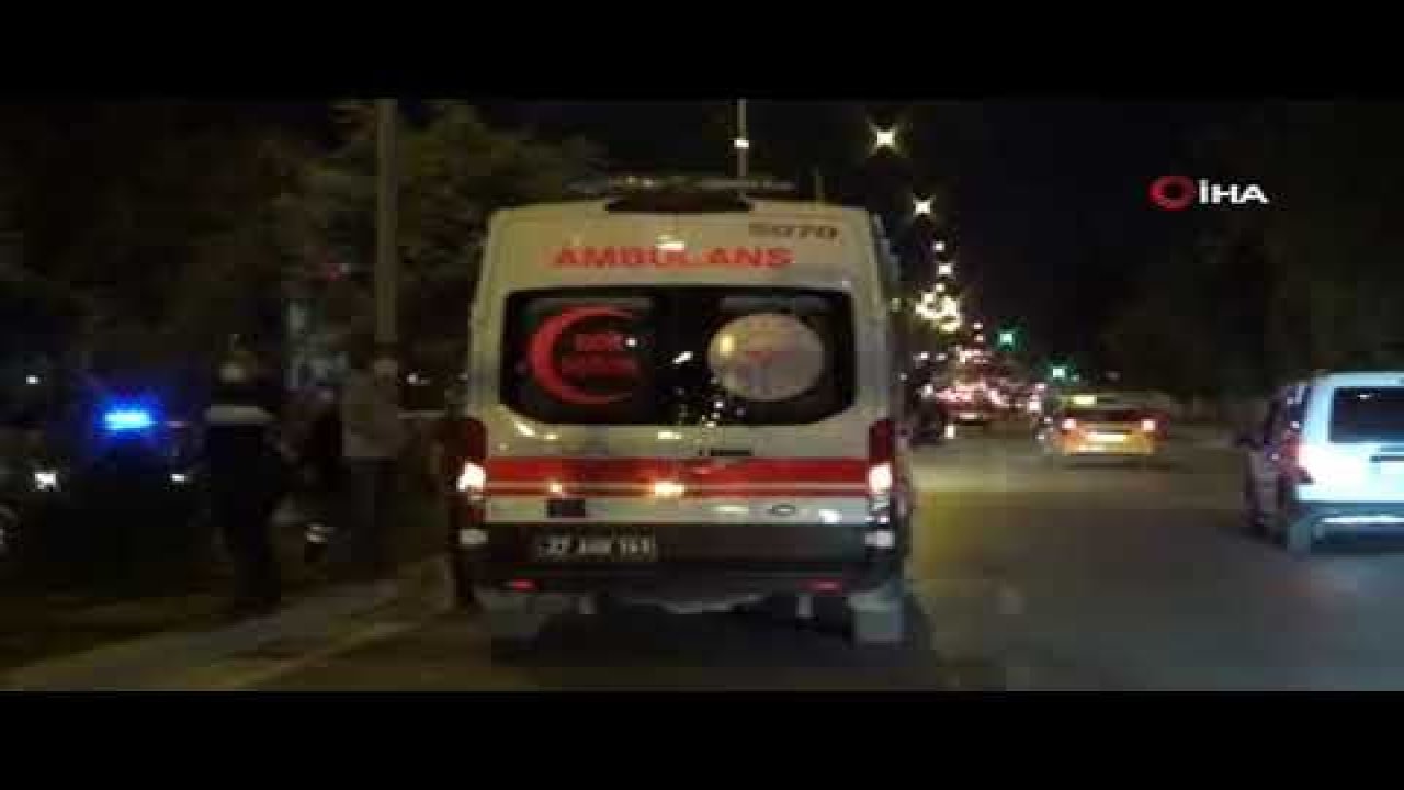 Son Dakika: Video Haber... Gaziantep’te korkunç kaza! Direğe çarpan otomobil ikiye bölündü: 1 ölü