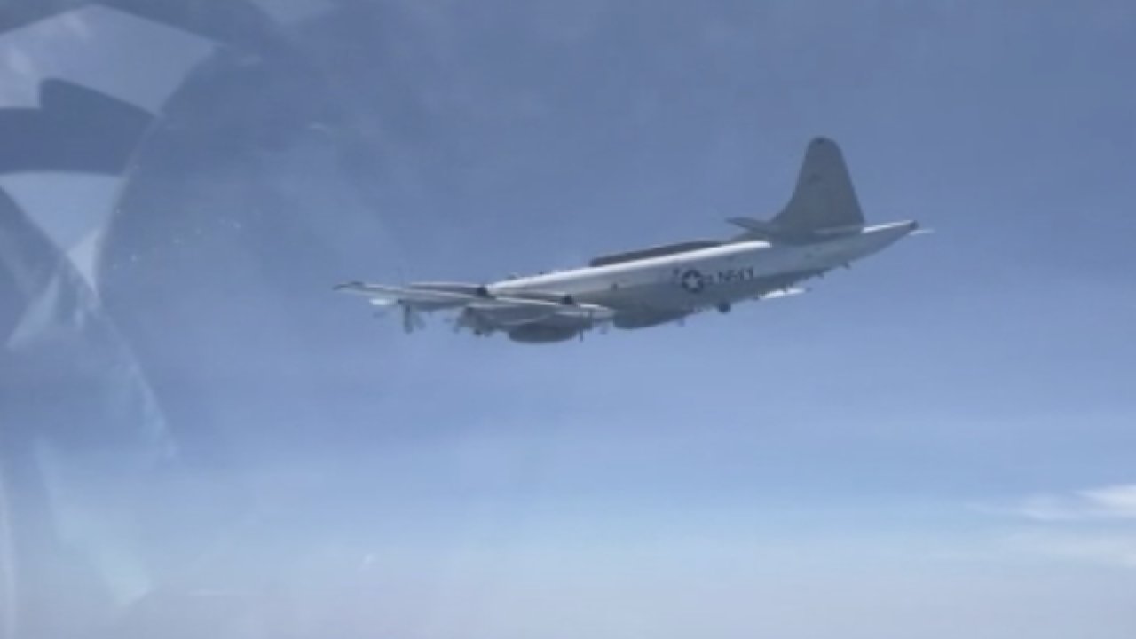 Rusya, Karadeniz üzerinde uçuş yapan ABD keşif uçağını uzaklaştırdı