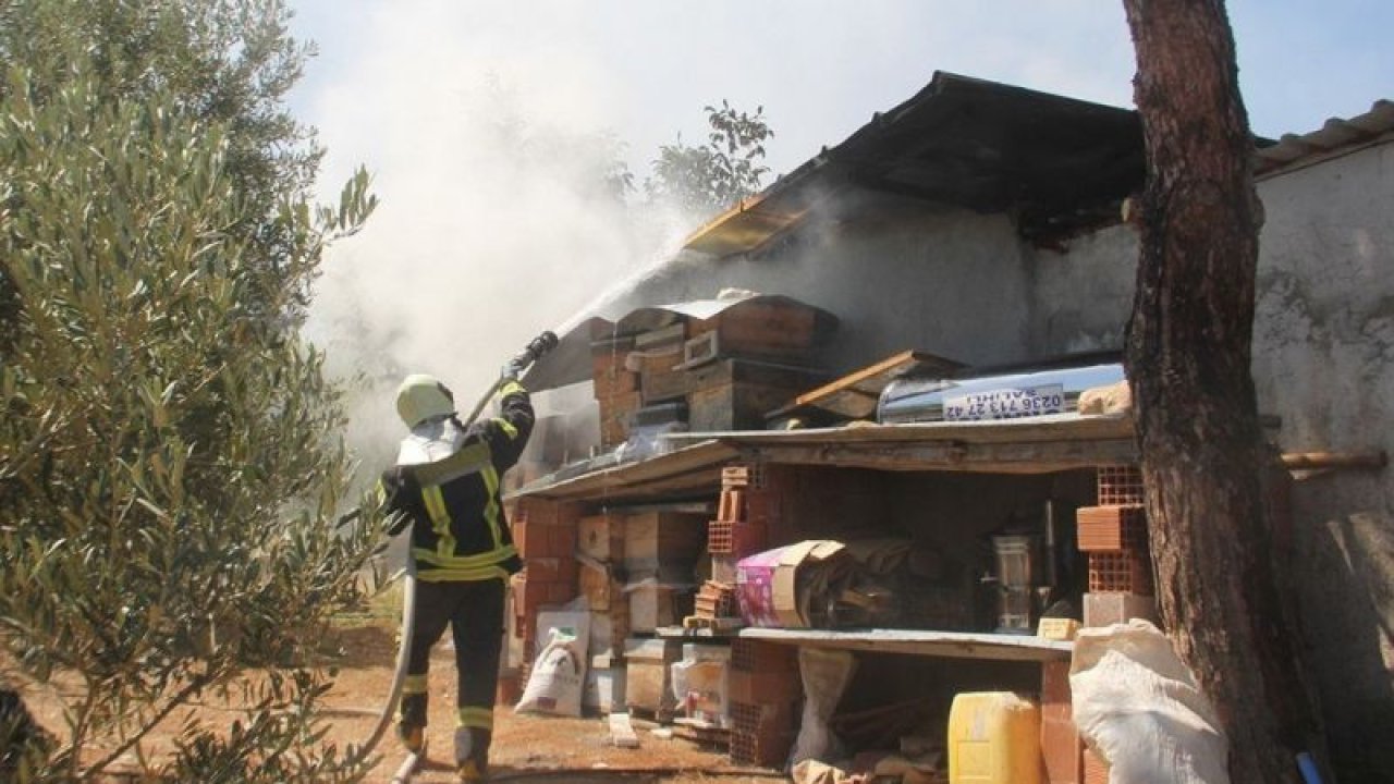 Son Dakika: Video Haber...Salça yapımı için yakılan ateş garajı yaktı