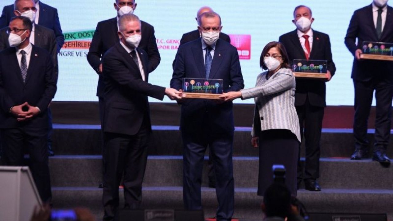 Gaziantep Büyükşehir, “Yazılım Köyü” projesiyle Cumhurbaşkanı Erdoğan’dan ödül aldı