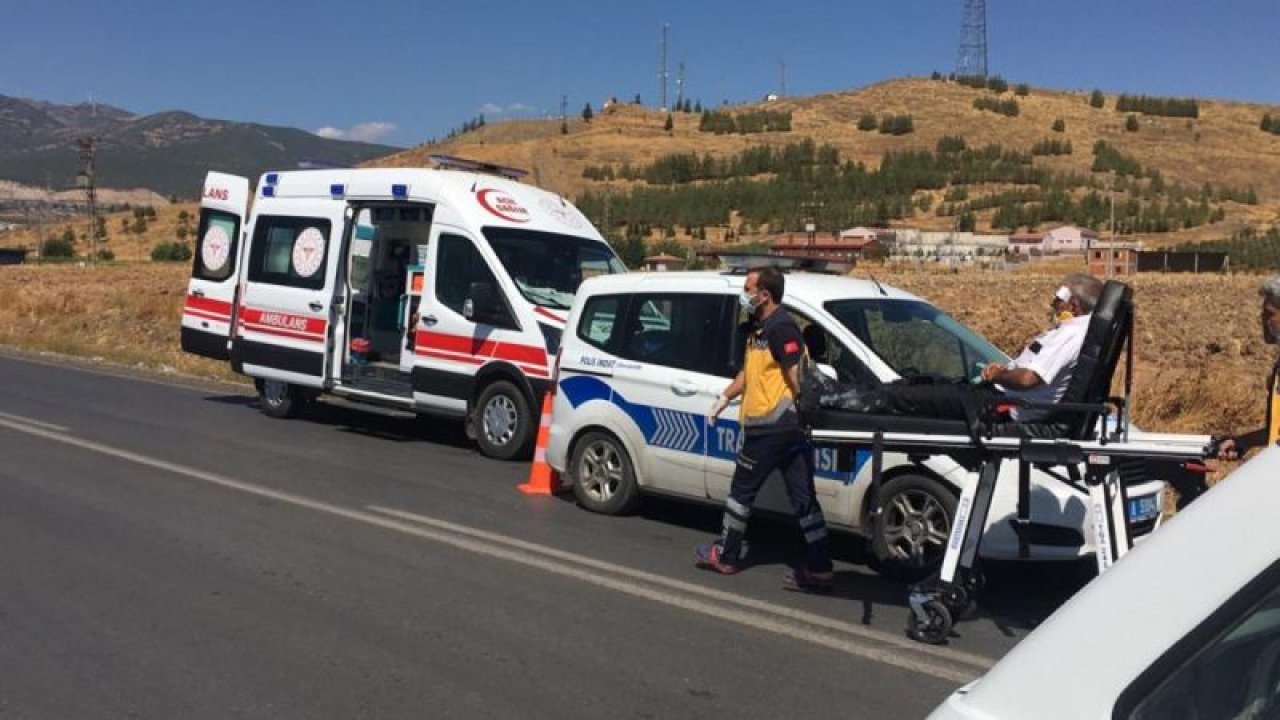 Son Dakika...Gaziantep'te hafif ticari araç ile otomobil çarpıştı: 5 yaralı