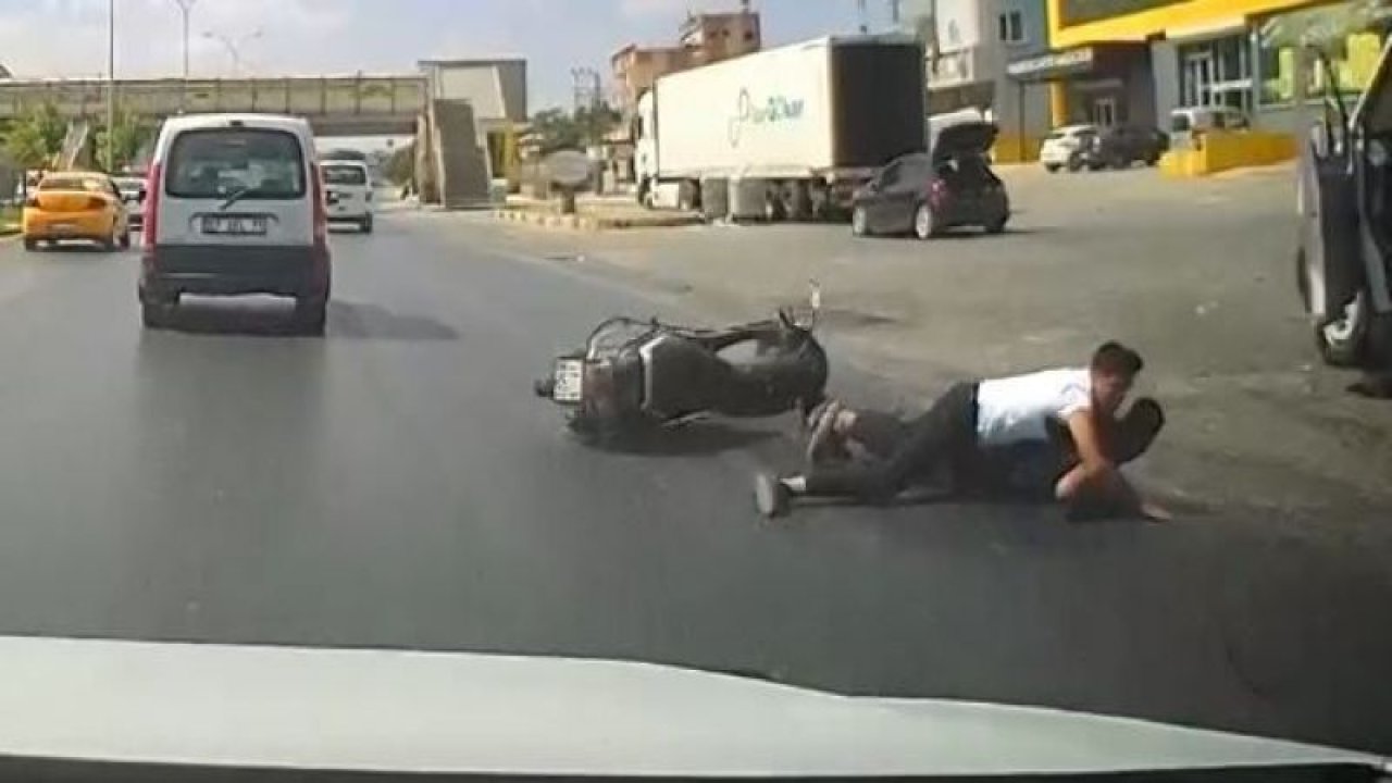 Son Dakika:Video Haber…Gaziantep'te yola dökülen yağ nedeniyle ölümden döndüler