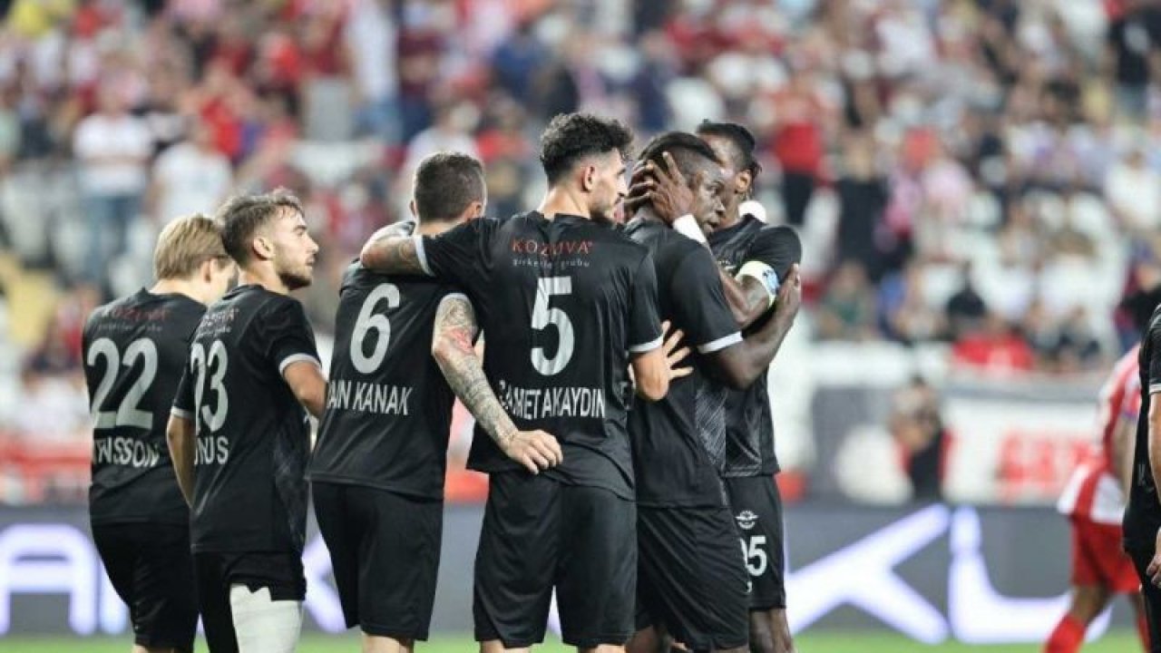 Foto Haber.:Balotelli Show Devam Ediyor!Adana Demirspor’un "Super Mario’su" Balotelli'de gol yağmuru