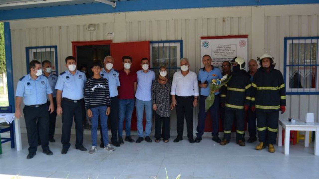 Gaziantep'te yangın ihbarına giden itfaiye ekibine sürpriz kutlama