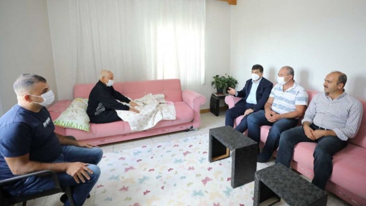 Foto Haber:Fadıloğlu, hastaları evlerinde ziyaret etti