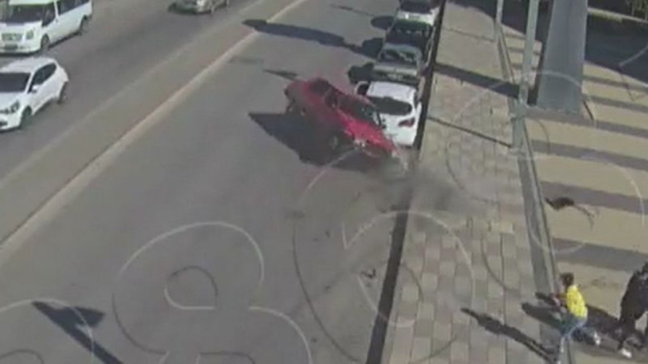 Video Haber: Gaziantep’te kazalar kameralara yansıdı