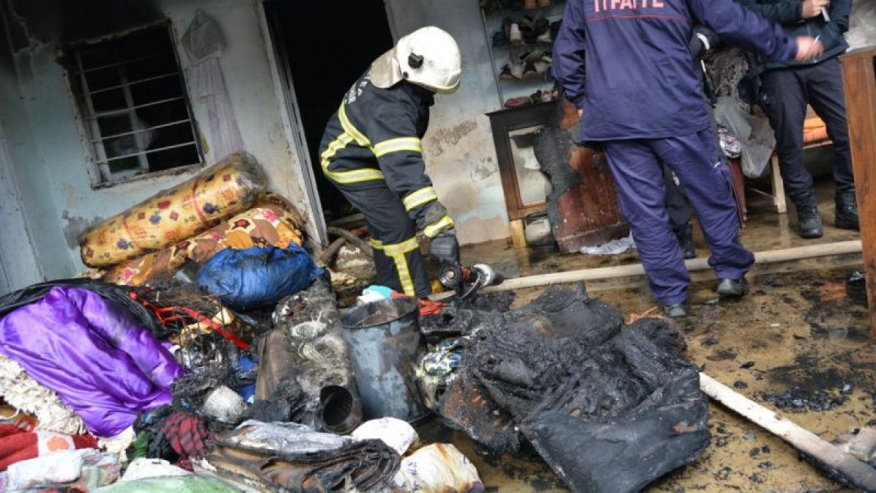 Son Dakika...Gaziantep'te Korkutan Yangın! Yanan evdeki 3 çocuğu komşular son anda kurtardı