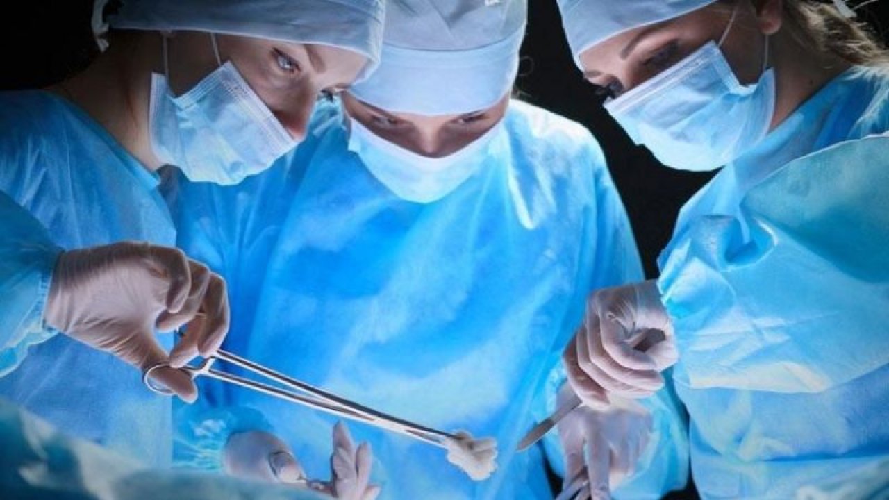 Gaziantep’in 5 devlet hastanesi’nde beyin cerrahı bir elin beş parmağı kadar  Gaziantep devlet hastaneleri’nde beyin cerrahı ameliyatları durma noktasında mı?