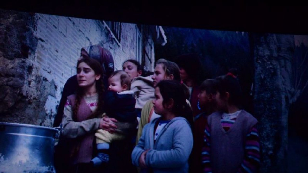 Gaziantep'te  öğrenciler "Kesişme; İyi ki Varsın Eren" filmini izledi