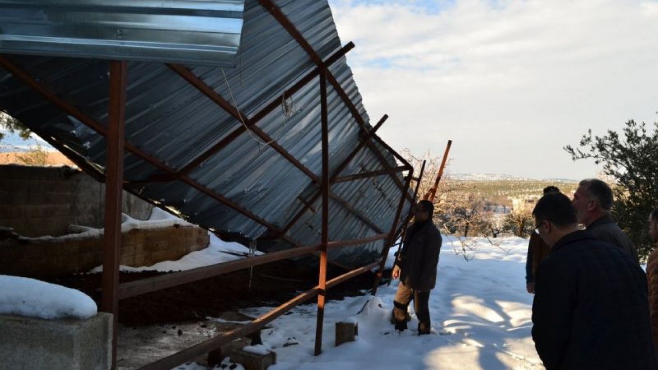 Son Dakika: Gaziantep'te kar yağışı nedeniyle 9 ahırın çatısı çöktü