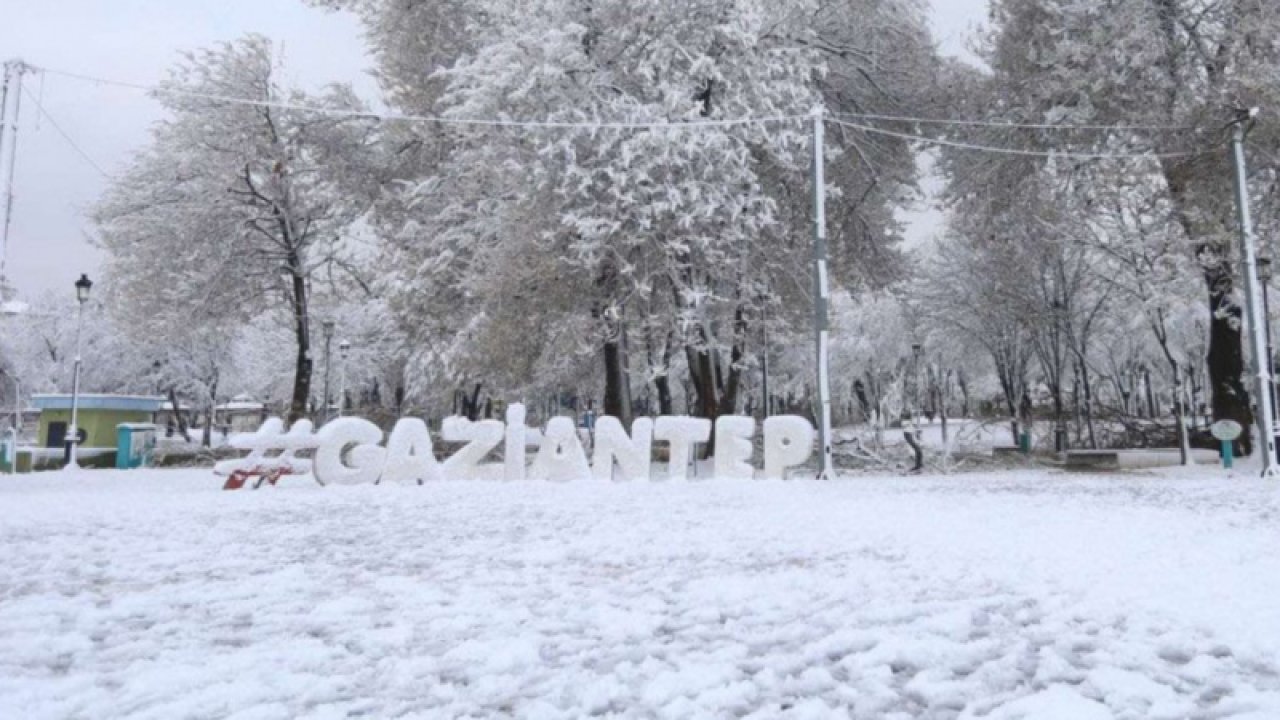 Son Dakika: Vali Gül Uyardı! Gaziantep'te son 10 günde 1 metre kar yağdı!
