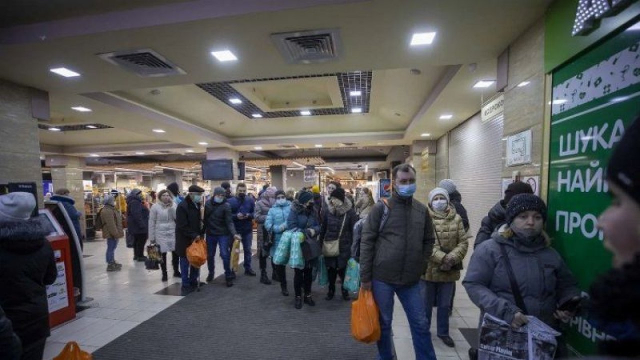 Son Dakika: Ukrayna'da mahsur kalan  Öğrenciler ve Türk öğrenciler: Bizi buradan alın...