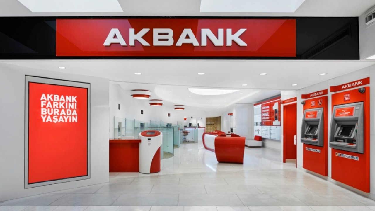 Akbank Müşterilerine Müjde! Akbank'tan Müşterilerine Telefon Hediyesi! 31 Mart’a Kadar Alabilirsiniz!