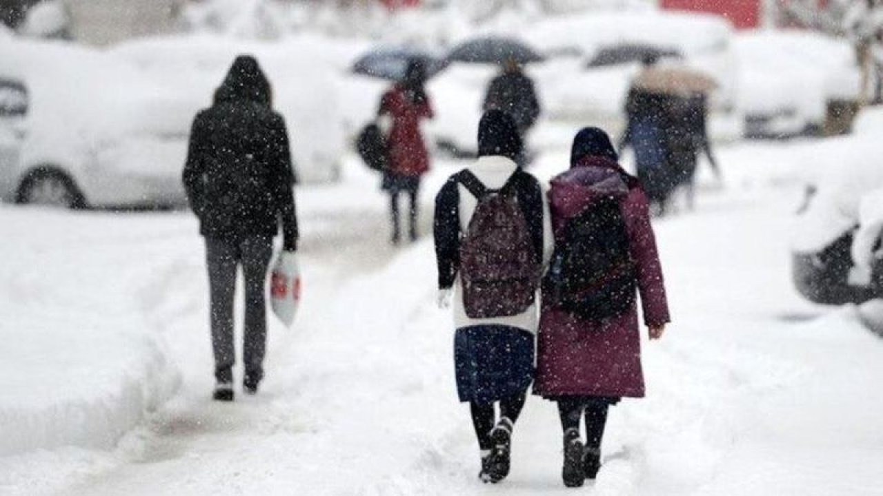 Son Dakika! Yoğun Kar Yağışı Başladı! Gaziantep ,Şanlıurfa ve Kahramanmarş'ta okullara 'KAR' tatil mi? 14 Mart Şanlıurfa ve Gaziantep kar tatili var mı?