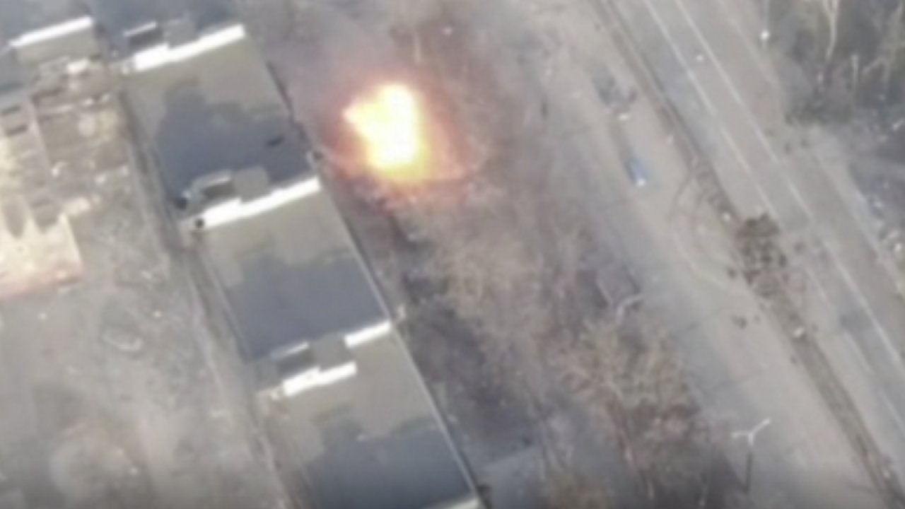 Ukrayna, Rus tanklarını vurdu