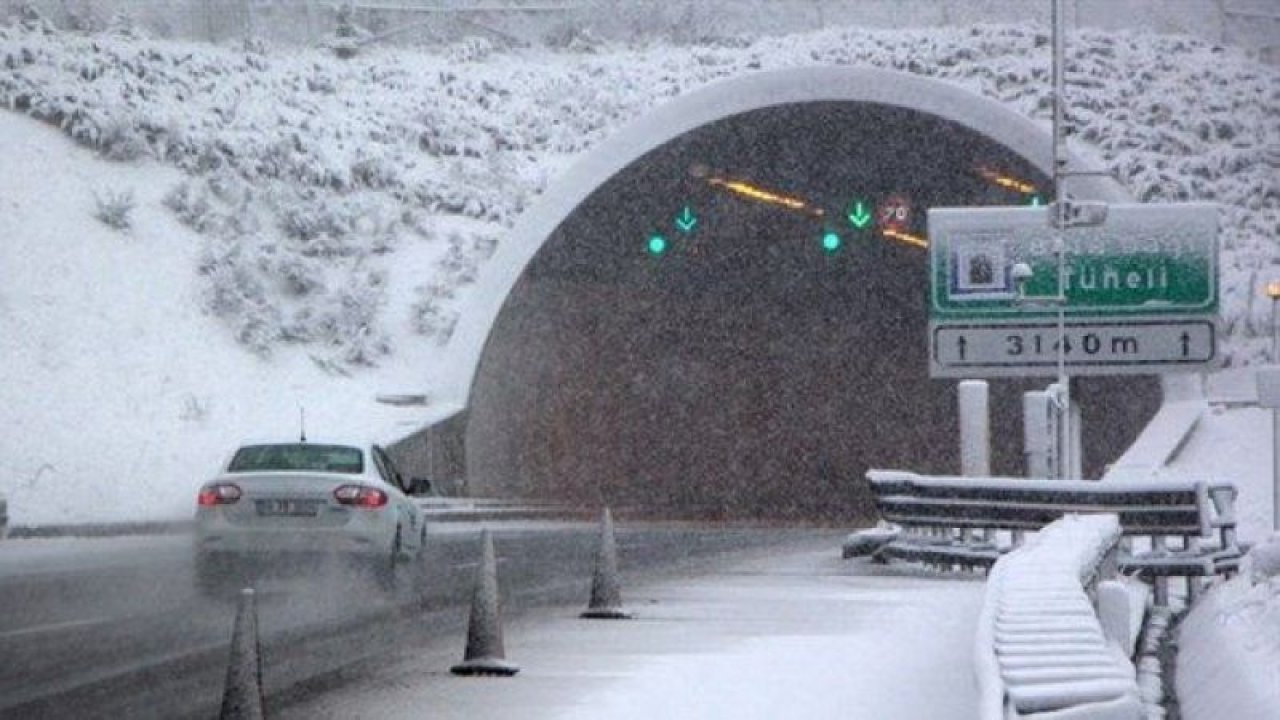 Bolu Dağı Tüneli heyelan sebebiyle çift yönlü trafiğe kapatıldı