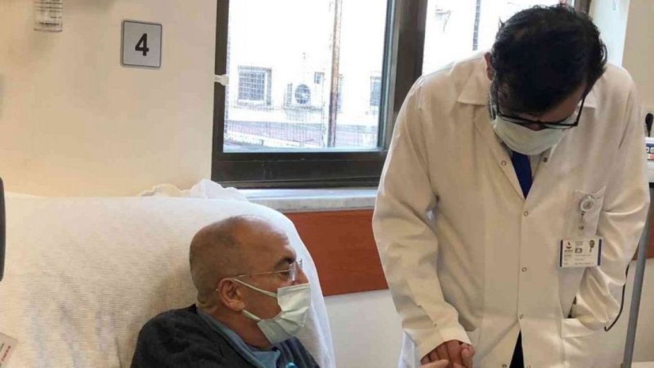 Gazintep'te Kanser Haftasında onkoloji hastaları moral buldu...Prof. Dr. Mustafa Yıldırım ve Dr. Öğr. Üyesi Özlem Nuray Sever, Tıbbi Onkoloji Kliniğinde ve kemoterapi ünitesinde tedavi gören hastalarla bir araya gelerek