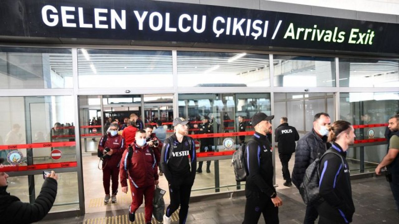 Gaziantep'te, Trabzonspor Şampiyon Gibi Karşılandı! Gaziantep FK-Trabzonspor maçı ertelenmişti! Trabzonspor kafilesi Gaziantep'e geldi!
