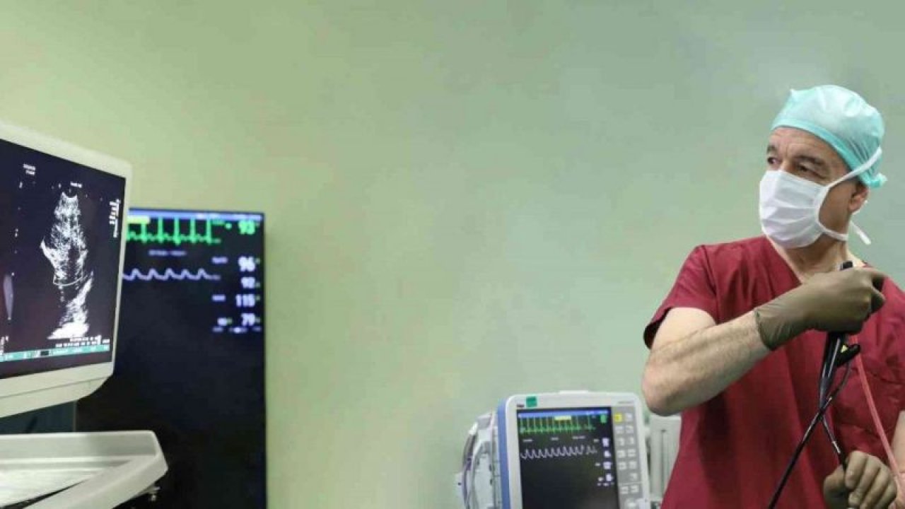 SANKO Üniversitesi Hastanesi Göğüs Cerrahisi Kliniği’nde EBUS cihazı kullanılmaya başlandı
