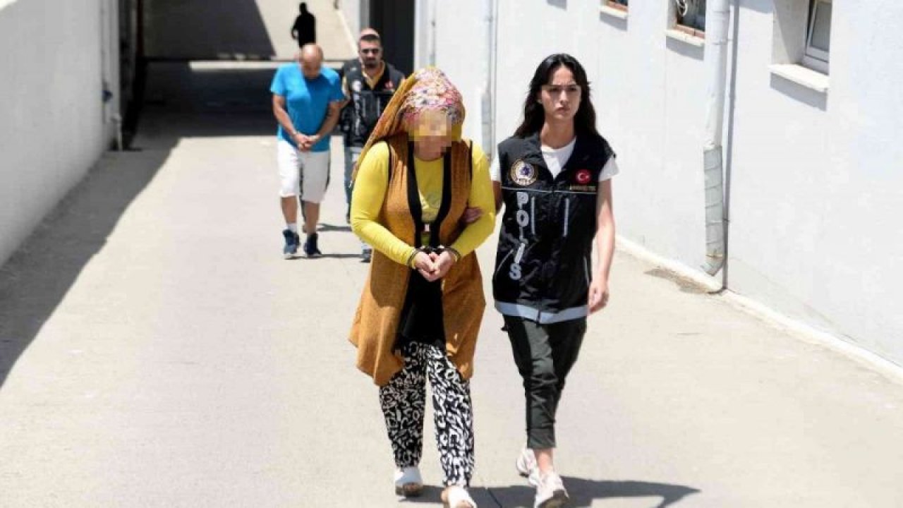 Gaziantep karayolunda durdurulan aracın içinde bulunan kadının iç çamaşırından 200 gram uyuşturucu çıktı