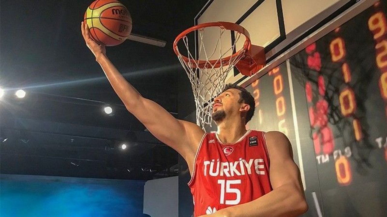 Kariyerleri, Kişilikleri ile Türk Basketboluna Adını Altın Harflerle Kazıyan 6 İsim!
