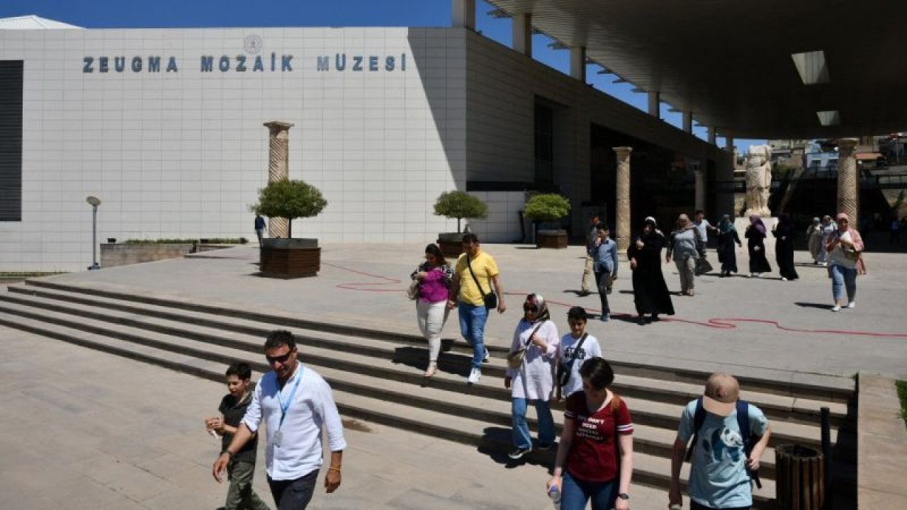 Gaziantep'te Zeugma Mozaik Müzesi'nde bayram yoğunluğu ...Ziyaretçi Rekoru Kırılıyor...