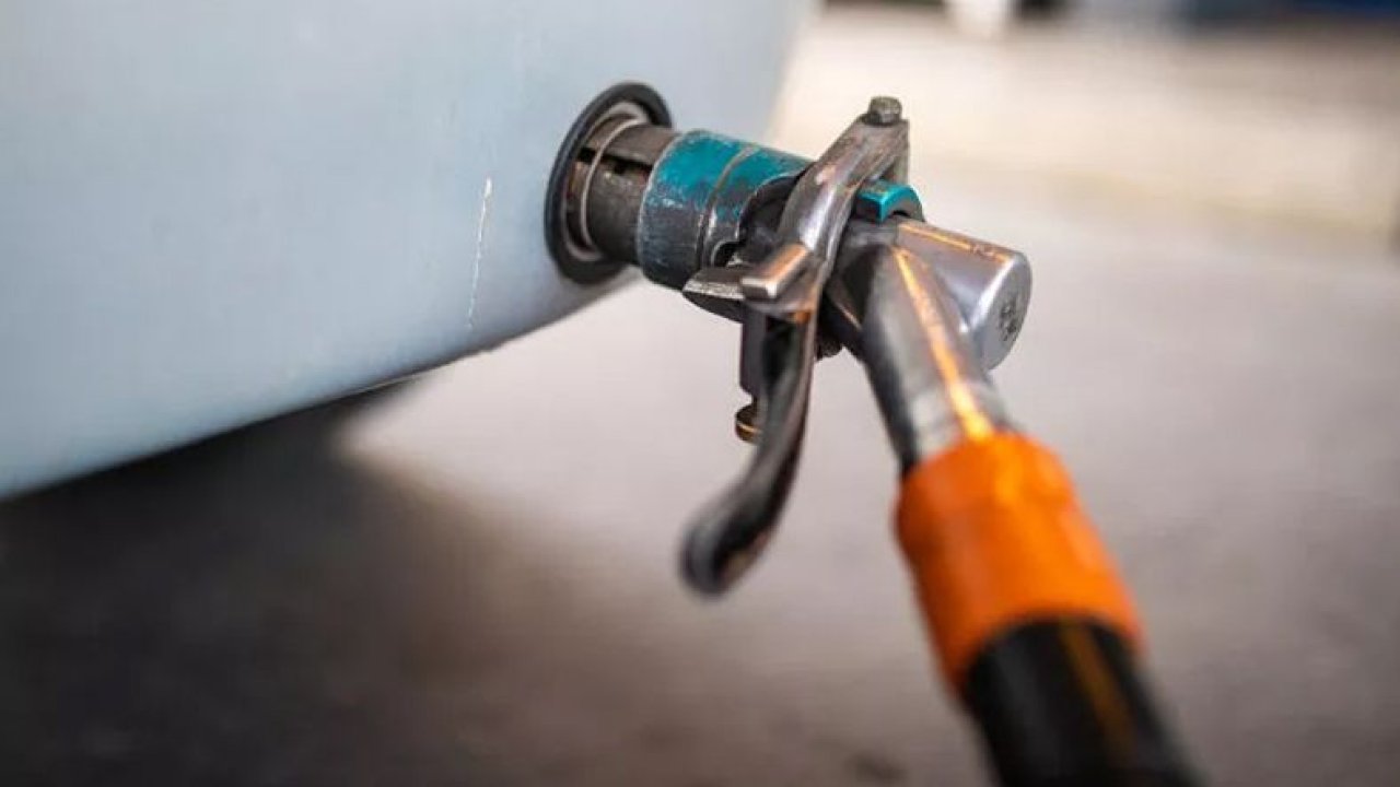 LPG'ye Zam Geldi! Benzin ve Motorin Fiyatları Değişti Mi? 30 Temmuz Cumartesi Gaziantep Akaryakıt Ve LPG Fiyatları
