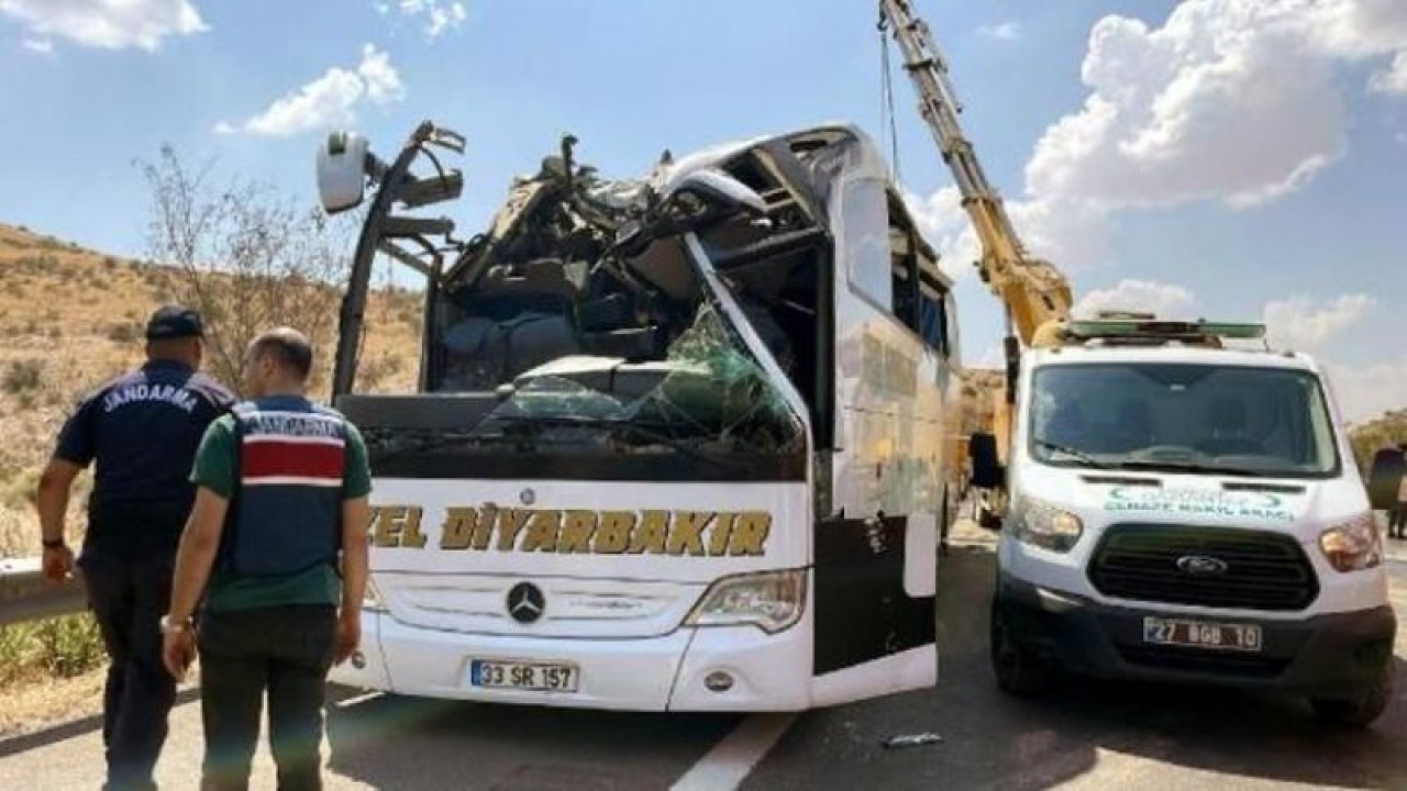 ŞOK İDDİA...Gaziantep'teki feci kazada ‘Şoför uyukluyordu’ iddiası! 5 Yıl Öncede Ambulansa Çarpmış