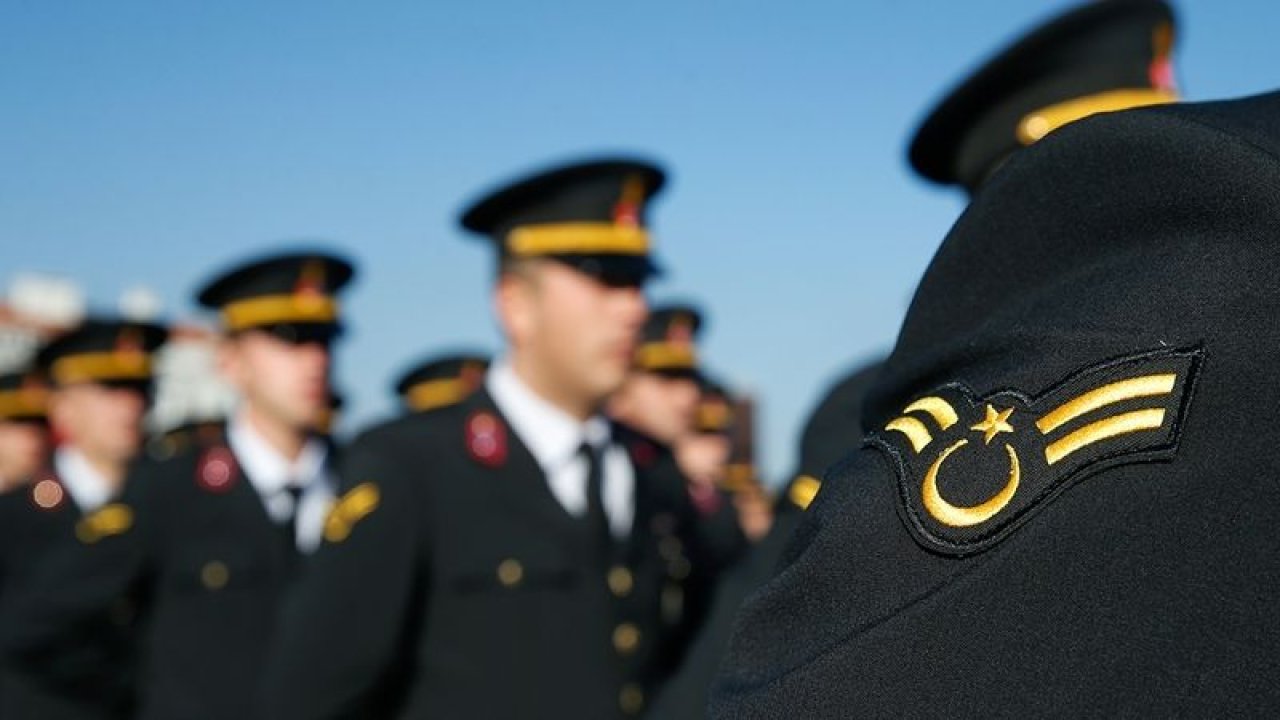 Jandarma Genel Komutanlığı 2022 Personel Alımı İlanını Yayınladı: 7 Bin 500 Uzman Erbaş Alınacak! JGK Personel Alımı Başvuru Şartları Neler?