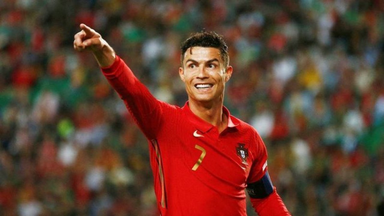Manchester United, Cristiano Ronaldo'nun sözleşmesini feshetti! Cristiano Ronaldo'lu  Portekiz'in Dünya Kupası ilk maçı ne zaman, hangi gün, saat kaçta, hangi kanalda? Maç saat 7'de mi? Maç akşam mı?