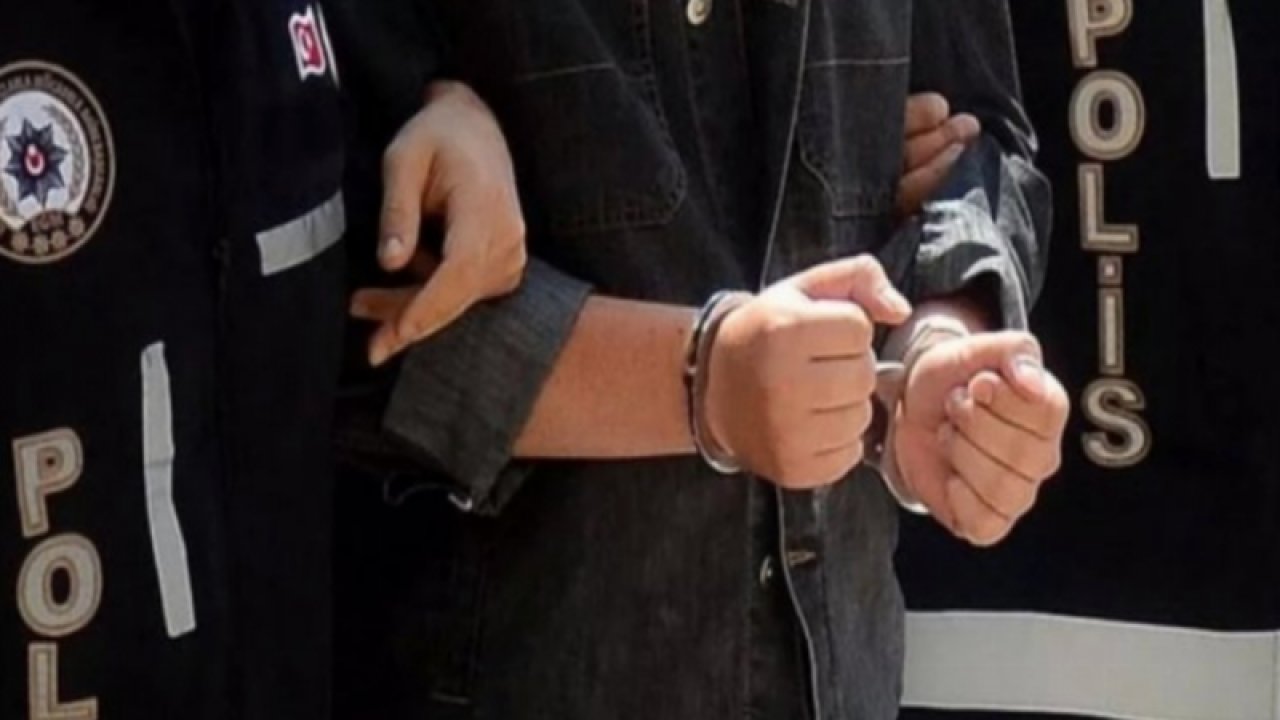 Gaziantep'te ehliyet sınavında kopya çekmeye çalışan 3 zanlı yakalandı