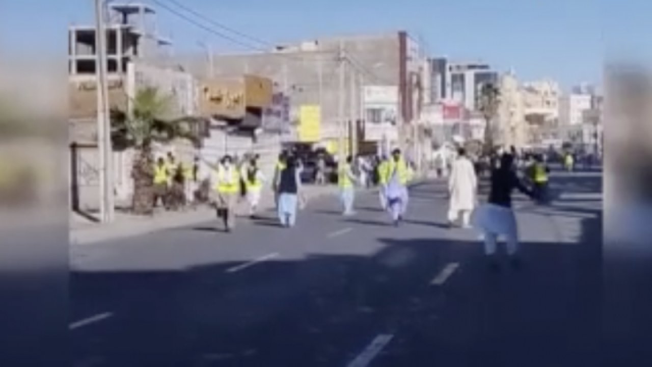İran’ın Sistan ve Belucistan eyaletindeki gösterilerde en az 4 kişi öldü
