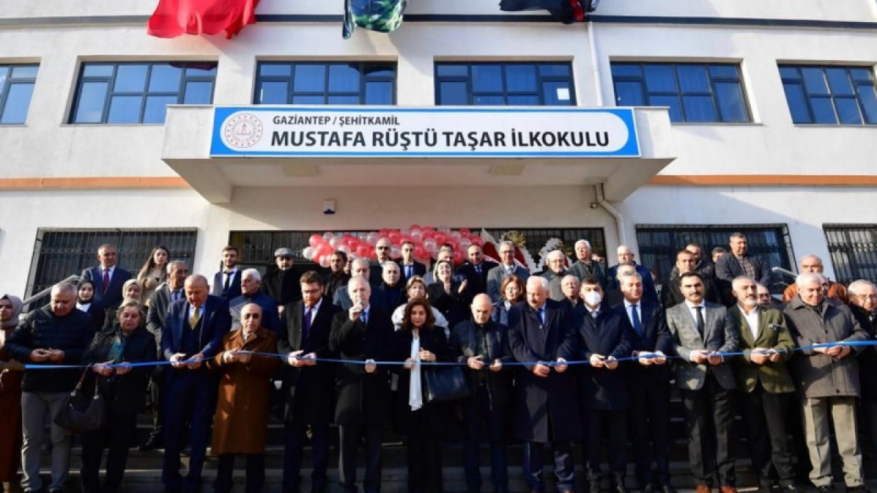 Gaziantep'te Mustafa Rüştü Taşar İlkokulu törenle açıldı