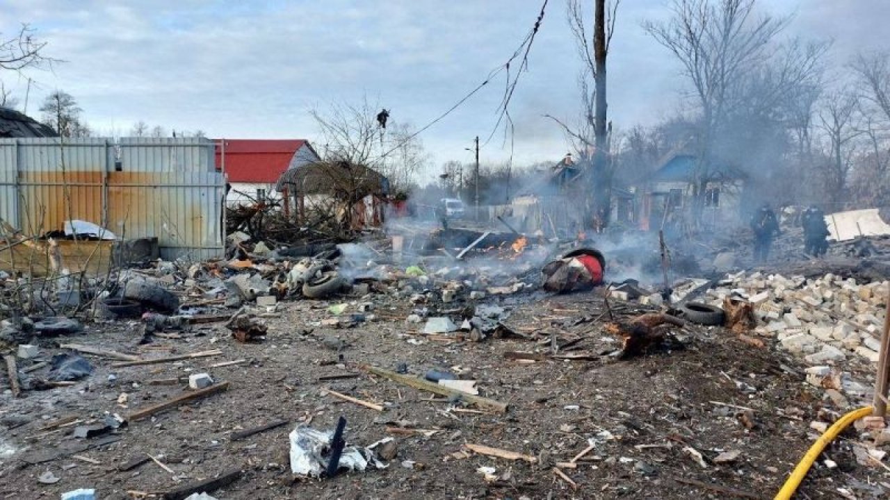 Ukrayna: “Kiev’de 16 füze düşürüldü”