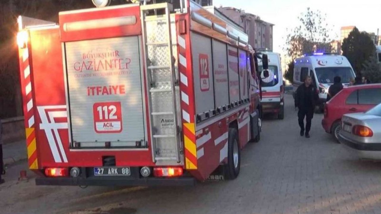 GAZİANTEP'TE Mutfaktaki yangın paniğe sebep oldu: 3 yaralı! VİDEO HABER
