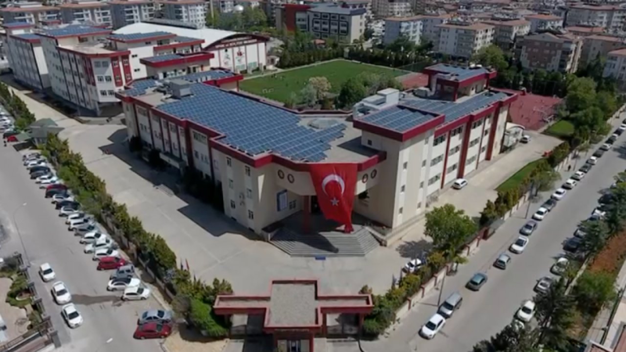 Gaziantep'te Uygulanan Bu Proje TÜRKİYE'DE İLK! Okul Çatılarında Güneş Enerjisi Projesi... SANKO OKULLARI Çatı Ges  projesiyle elektrik tüketimini kendisi karşılıyor... VİDEO HABER