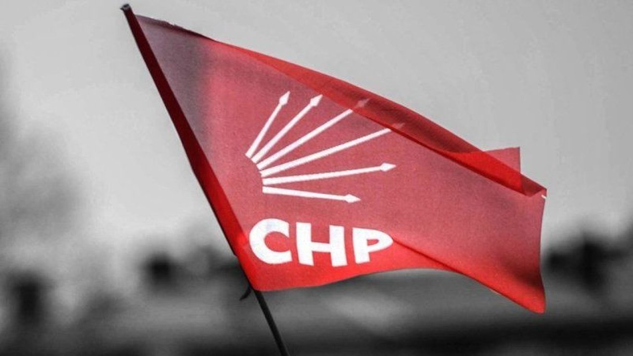 Gaziantep CHP’de iki büyük ilçe tamam! Gaziantep CHP’de İl Yönetiminden sonra Şehitkamil ve Şahinbey ilçesindeki yönetim de belirlendi.