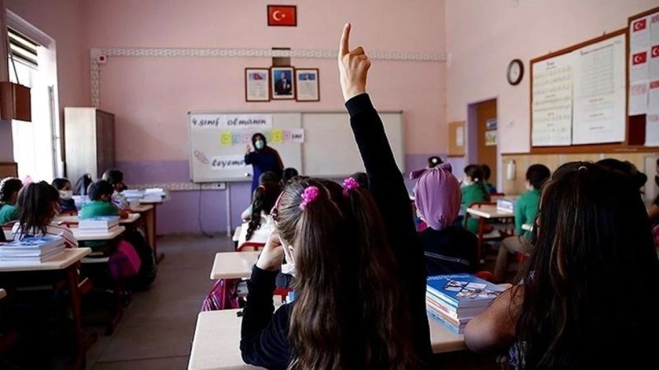 Deprem Bölgelerinde İlk Ders Zili Ne Zaman Çalacak? Gaziantep'te Okullar Ne Zaman Açılacak?