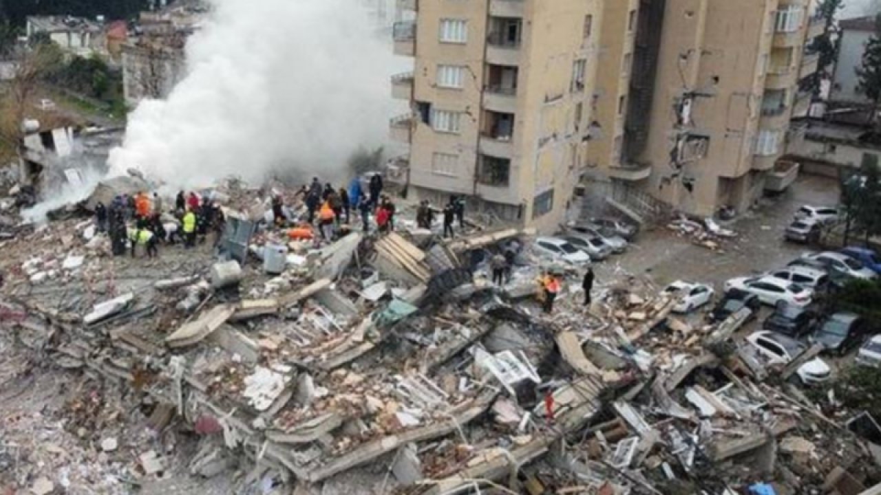 Gaziantep’te yaptığı bina yıkılan müteahhit Kars’ta yakalandı