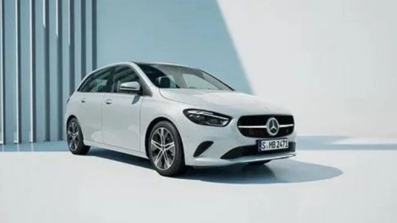 Mercedes’in Yeni Aile Aracı Benz B Serisi Tanıtıldı: Artık Çok Daha Geniş Ve Şık! Fiyatı İse…