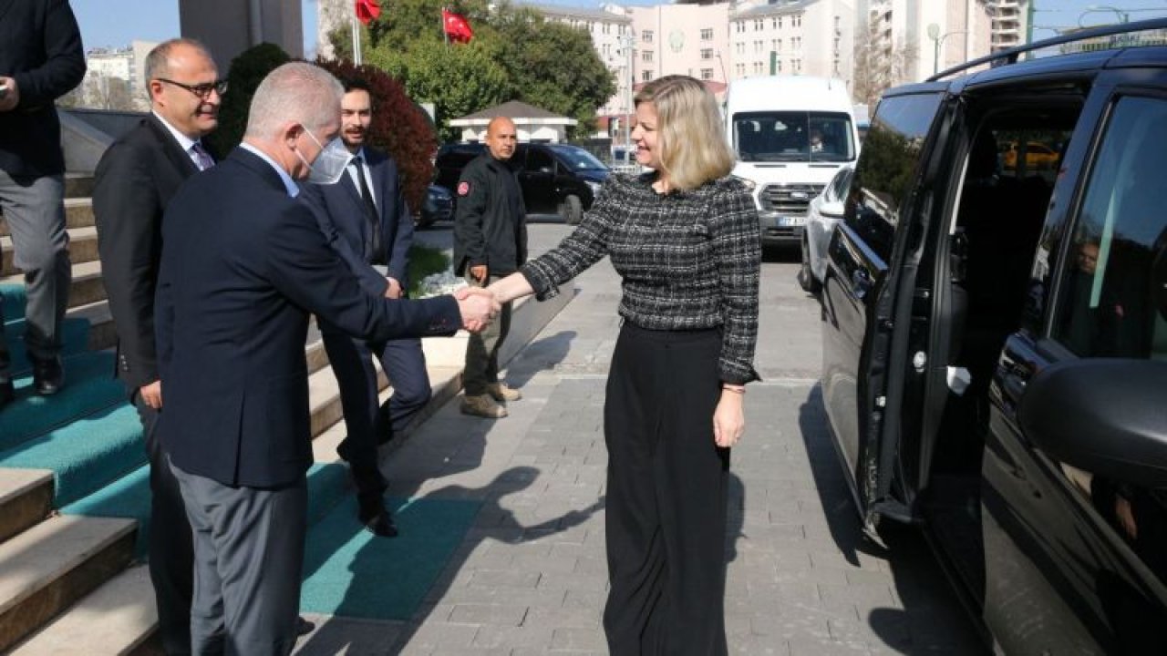 Hollandalı Bakan Schreinemacher Gaziantep Valisi Davut Gül'ü ziyaret etti
