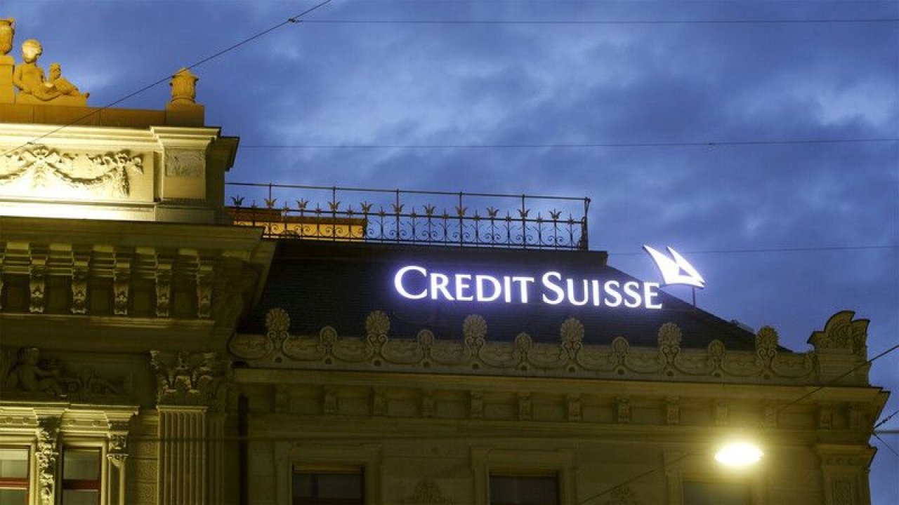 Credit Suisse’de Gelişmeler Devam Ediyor! Ülkenin En Büyük Bankası UBS Tarafından Satın Alınan Bankada CEO Yeniden Görevinin Başında Gelecek!